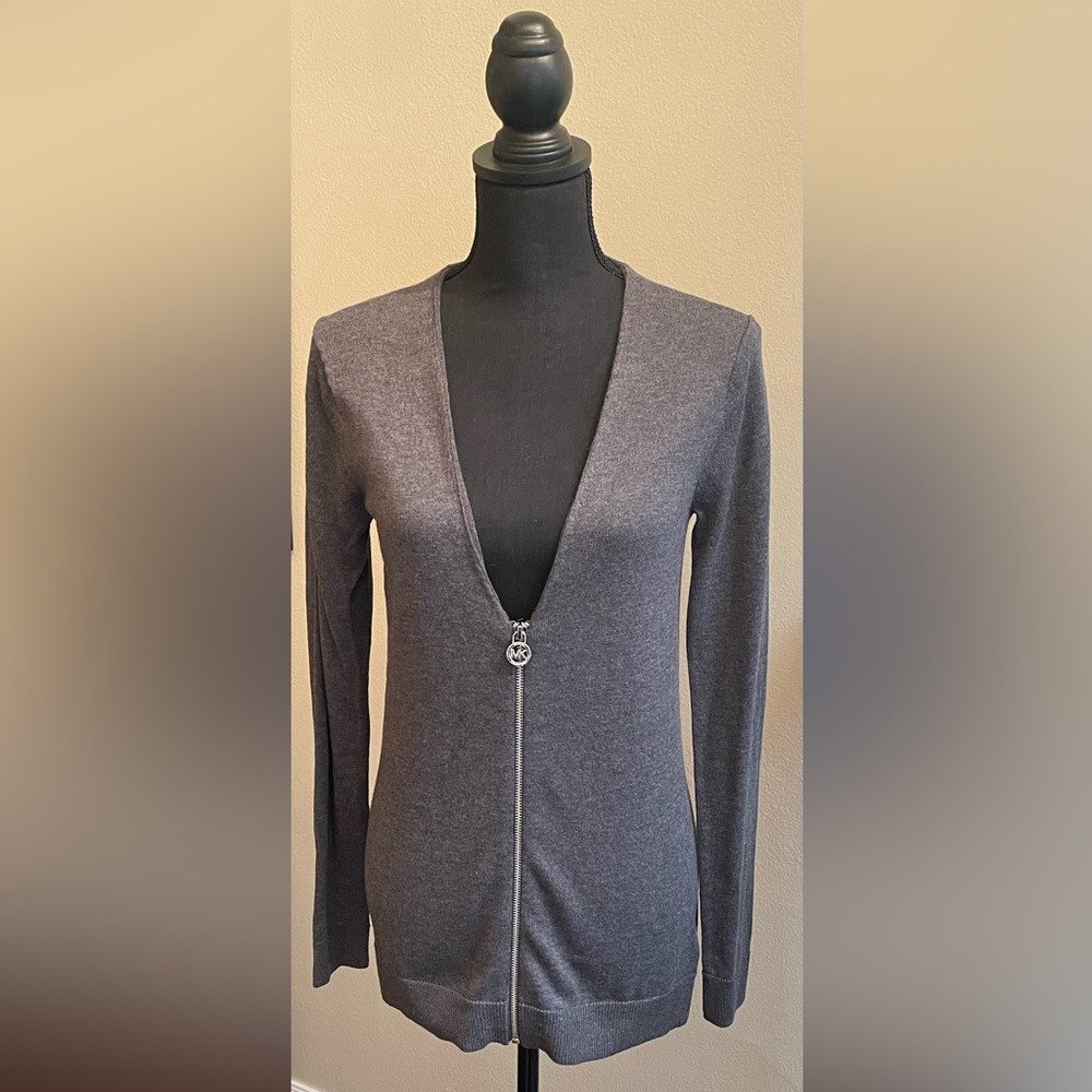 Like New Michael Kors V Neck Zipper Front Sweater